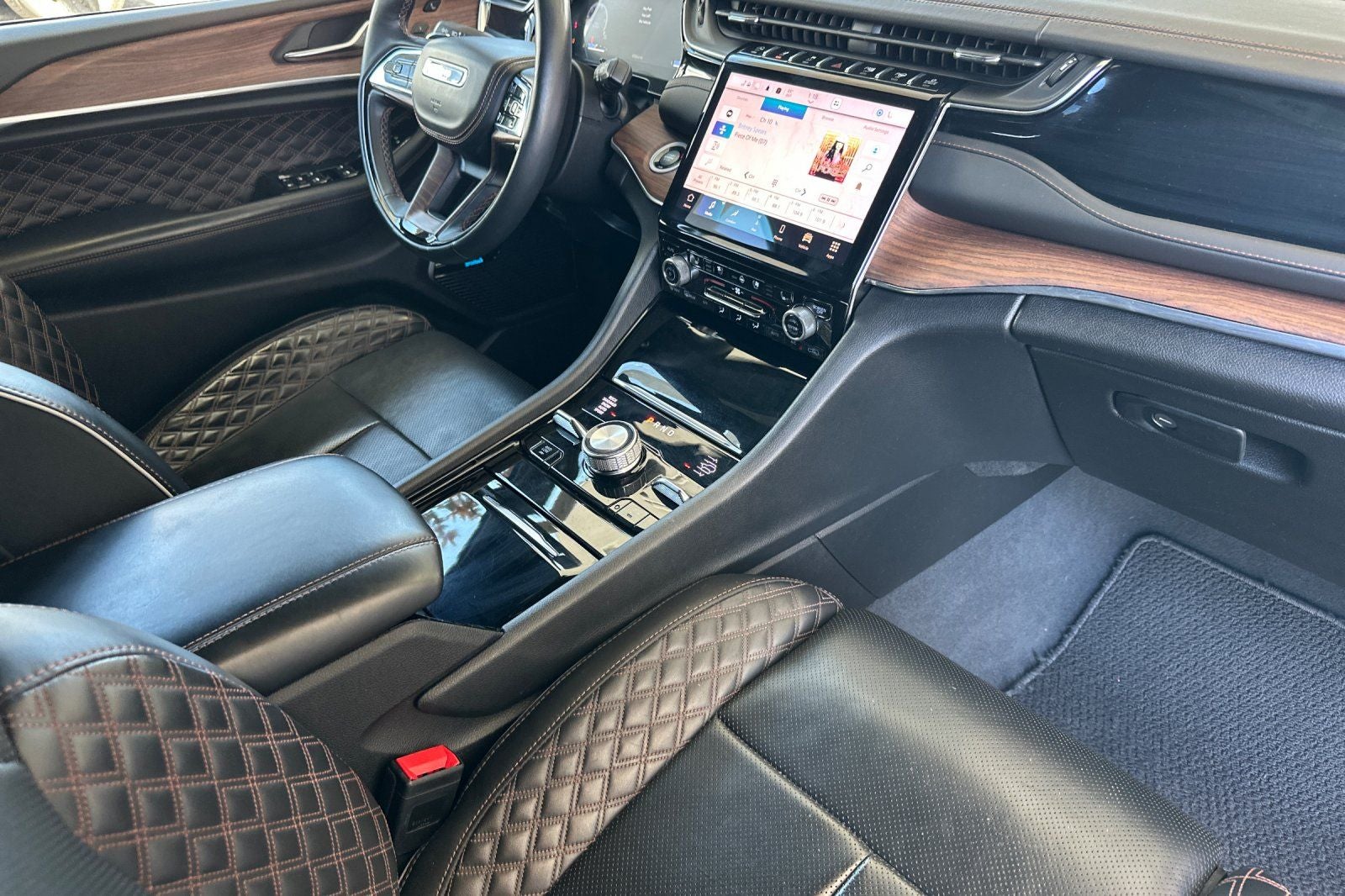 2023 Jeep Grand Cherokee Summit