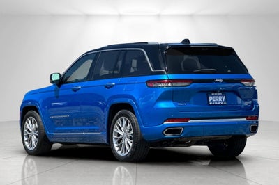 2023 Jeep Grand Cherokee Summit