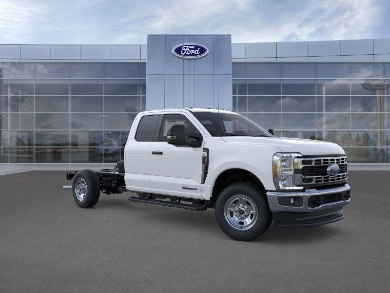 2025 Ford F-350SD XL 168 WB