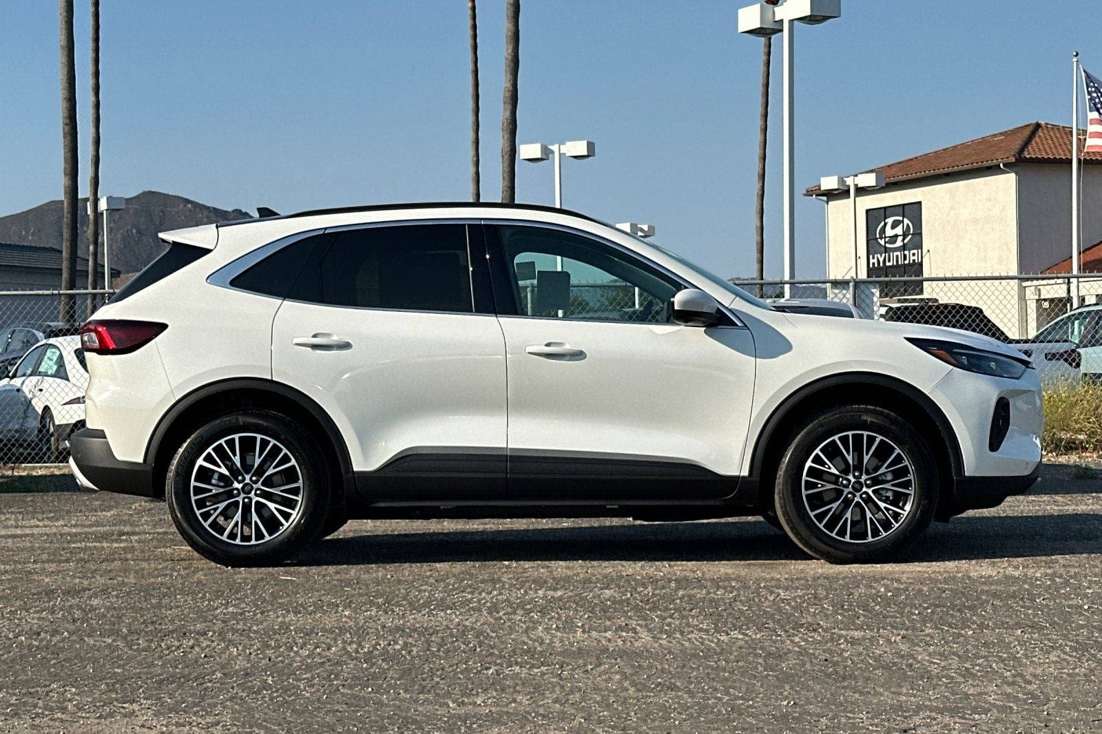 2025 Ford Escape Plug-In Hybrid Base