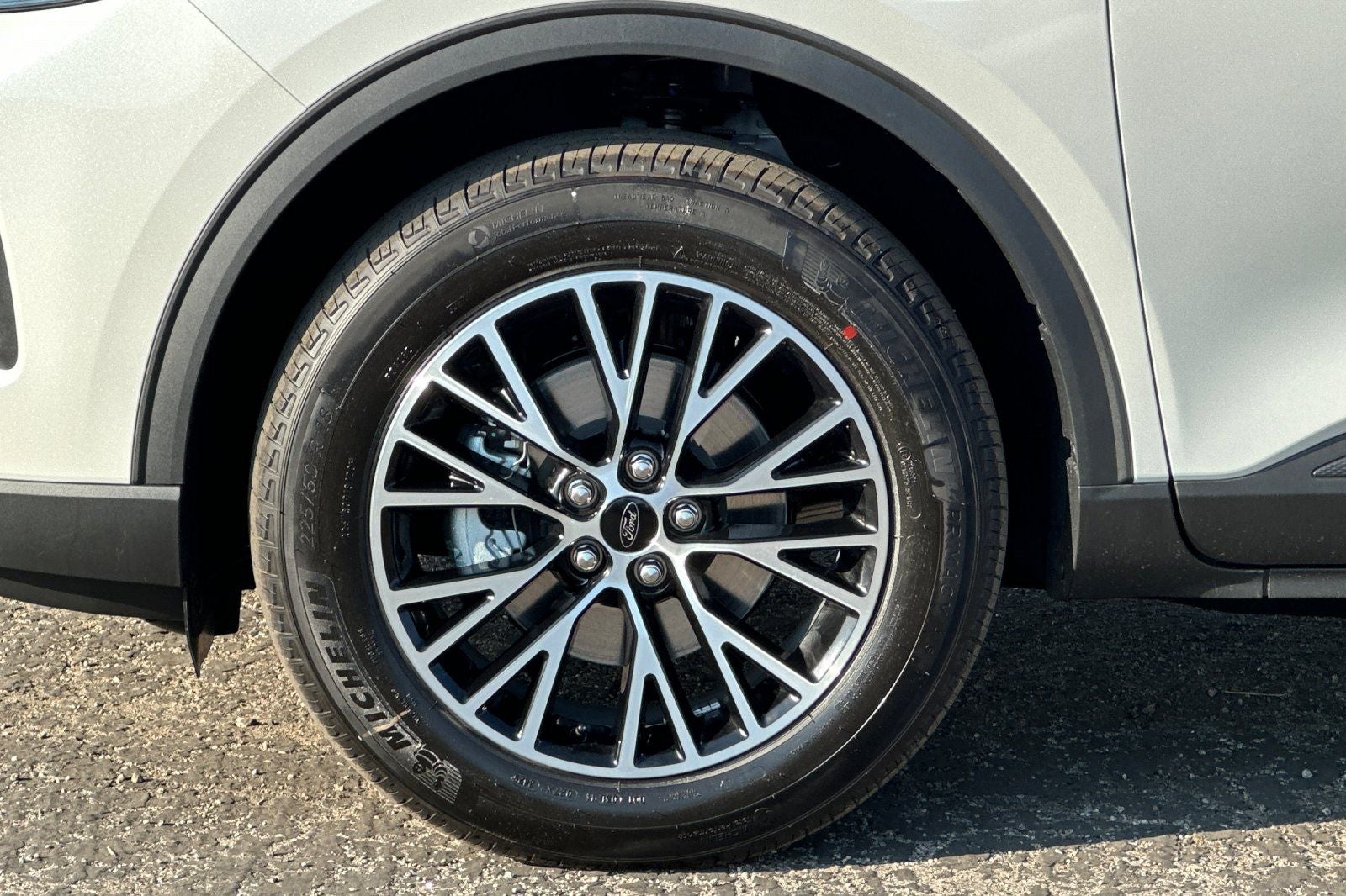 2025 Ford Escape Plug-In Hybrid Base