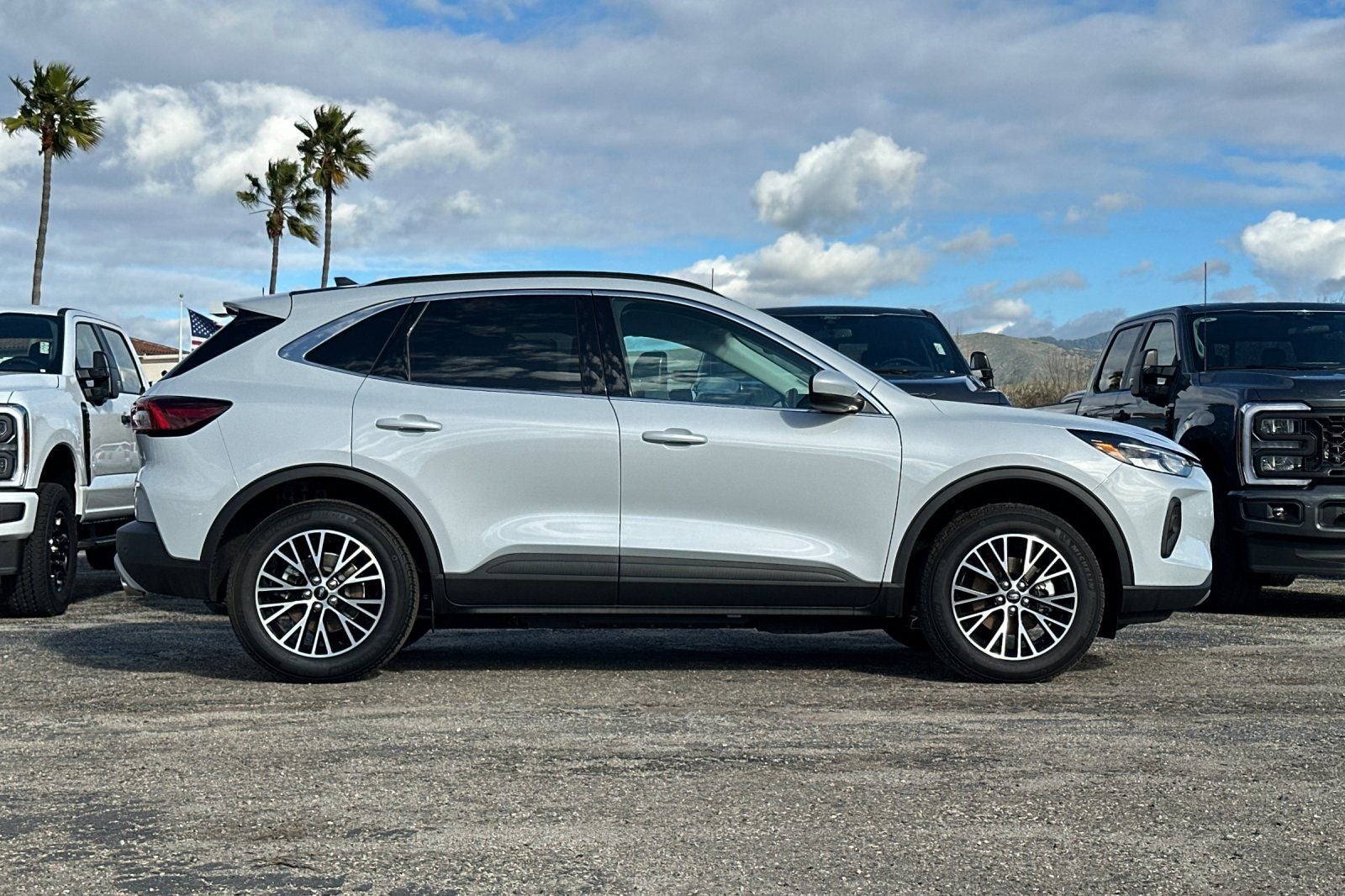 2025 Ford Escape Plug-In Hybrid Base