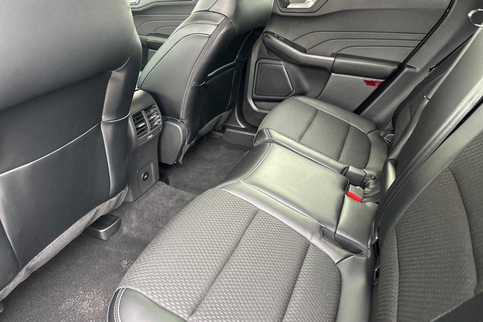 2025 Ford Escape Plug-In Hybrid Base