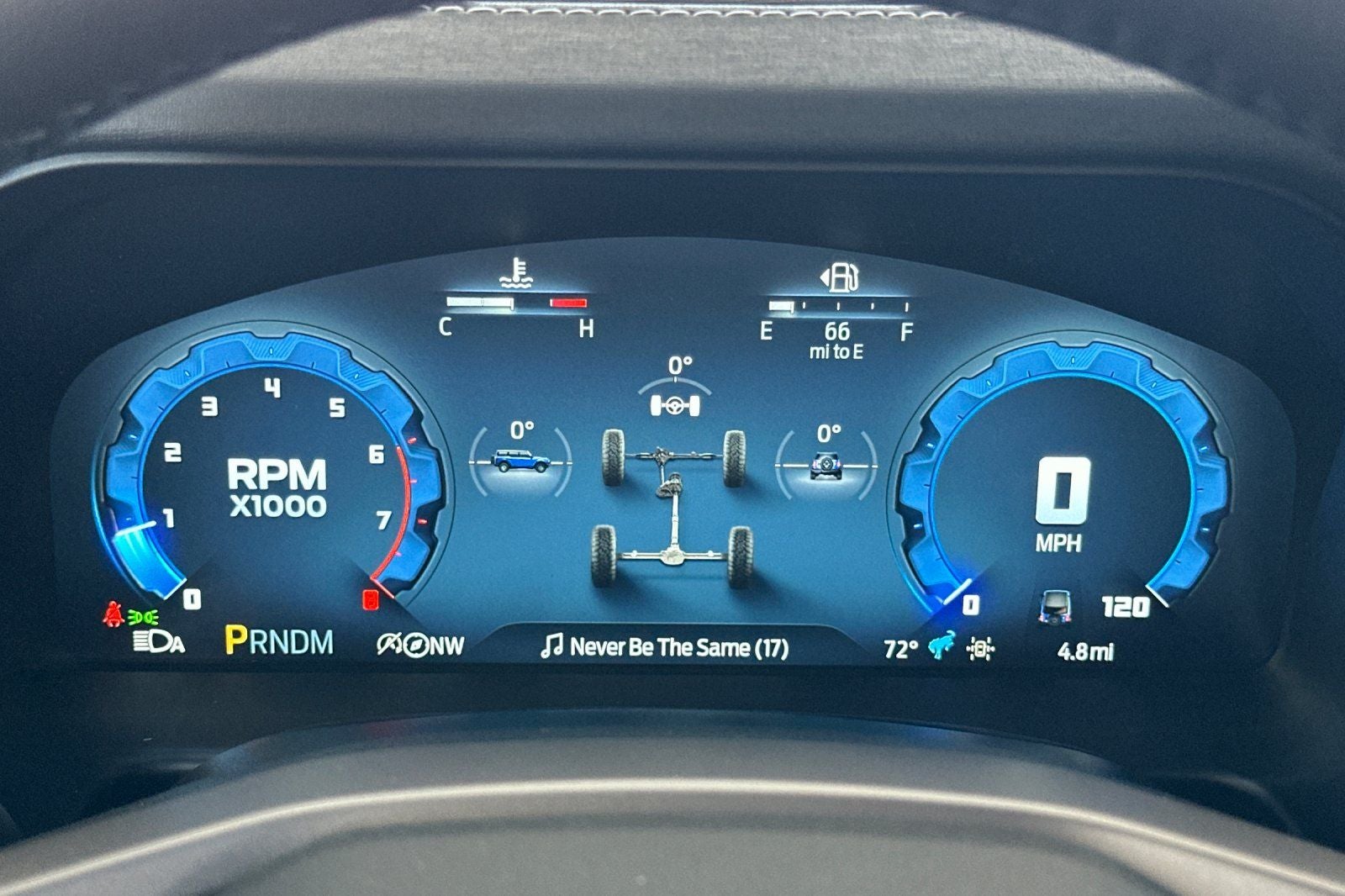 2025 Ford Bronco Outer Banks