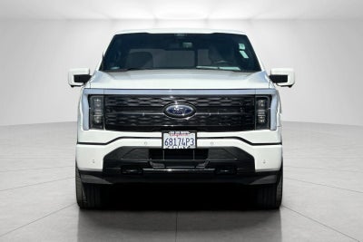 2022 Ford F-150 Lightning Platinum