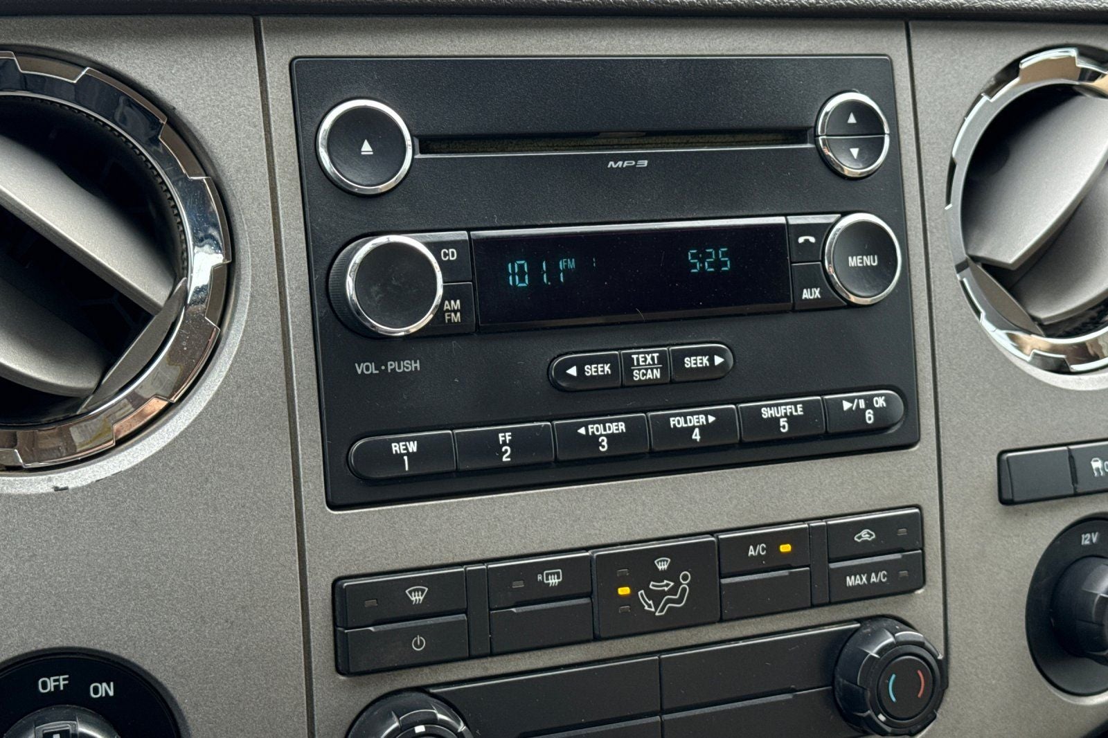 2014 Ford F-250SD XLT