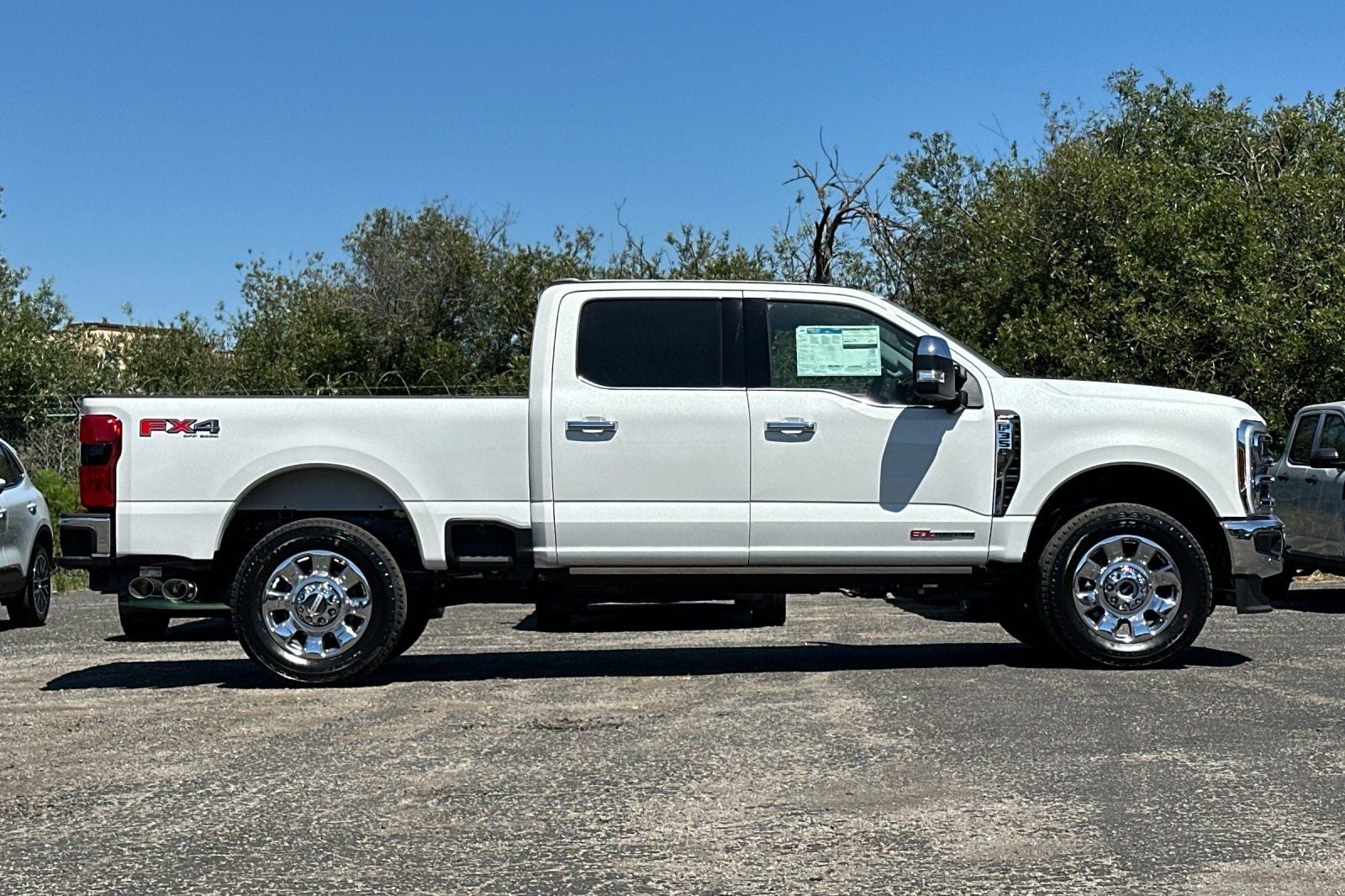 2025 Ford F-350SD Lariat