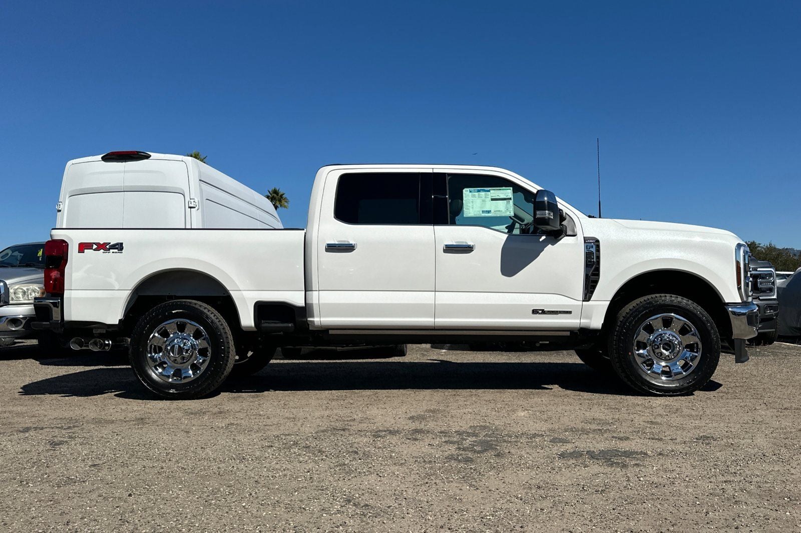 2026 Ford F-350SD Lariat