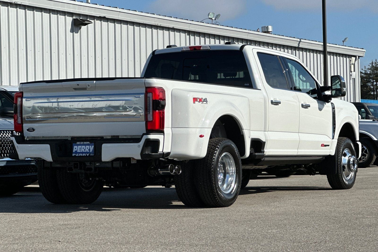 2026 Ford F-350SD Platinum DRW