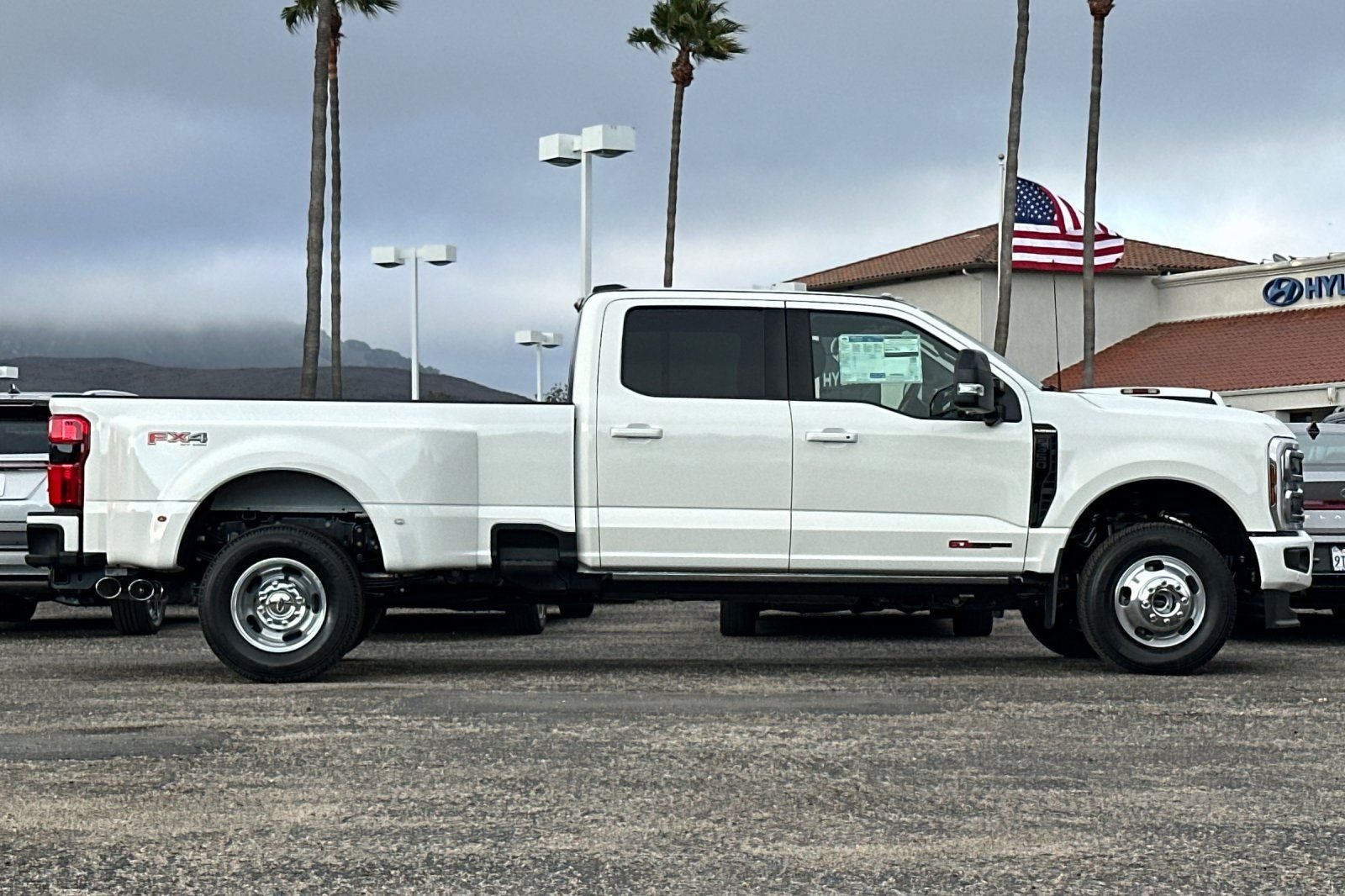 2026 Ford F-350SD Platinum DRW