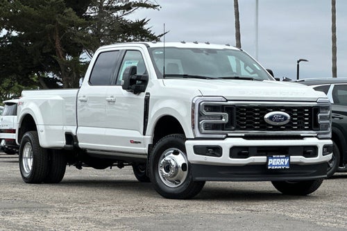 2026 Ford F-350SD Platinum DRW