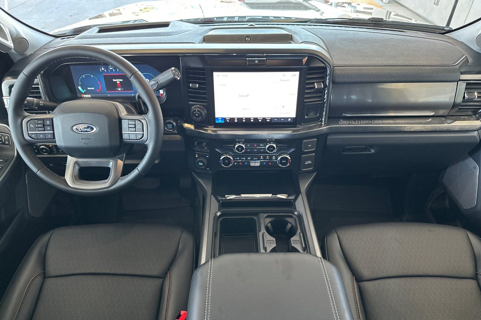 2026 Ford F-350SD Lariat DRW