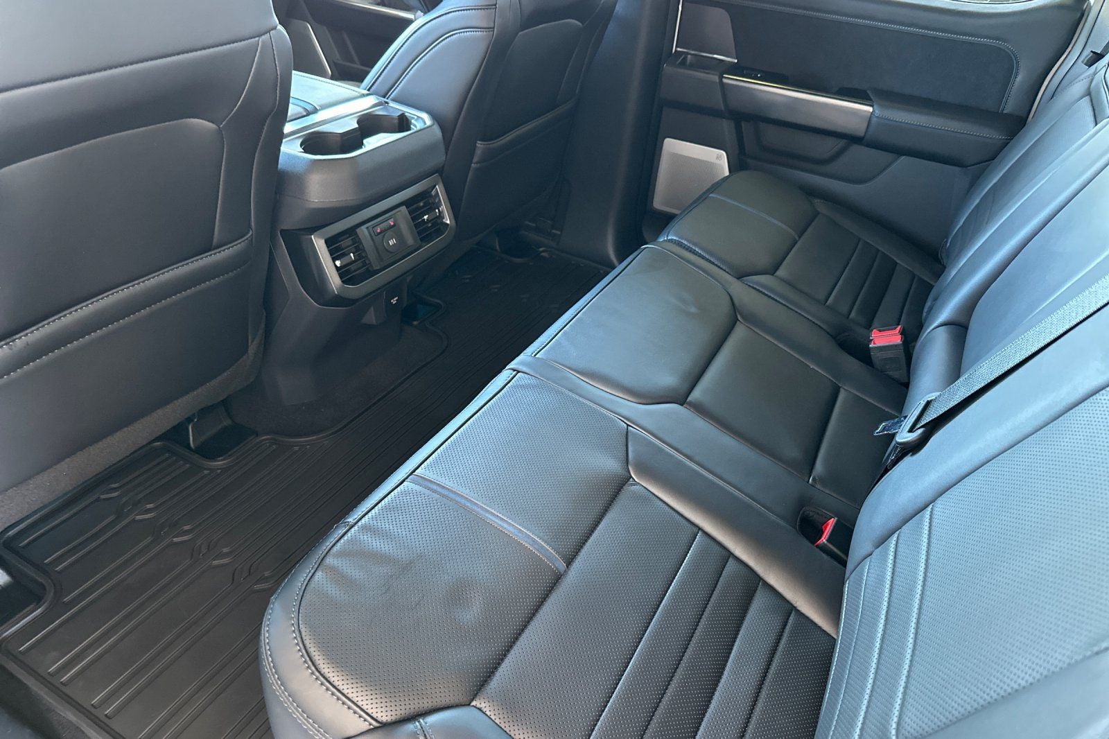 2026 Ford F-450SD Platinum DRW