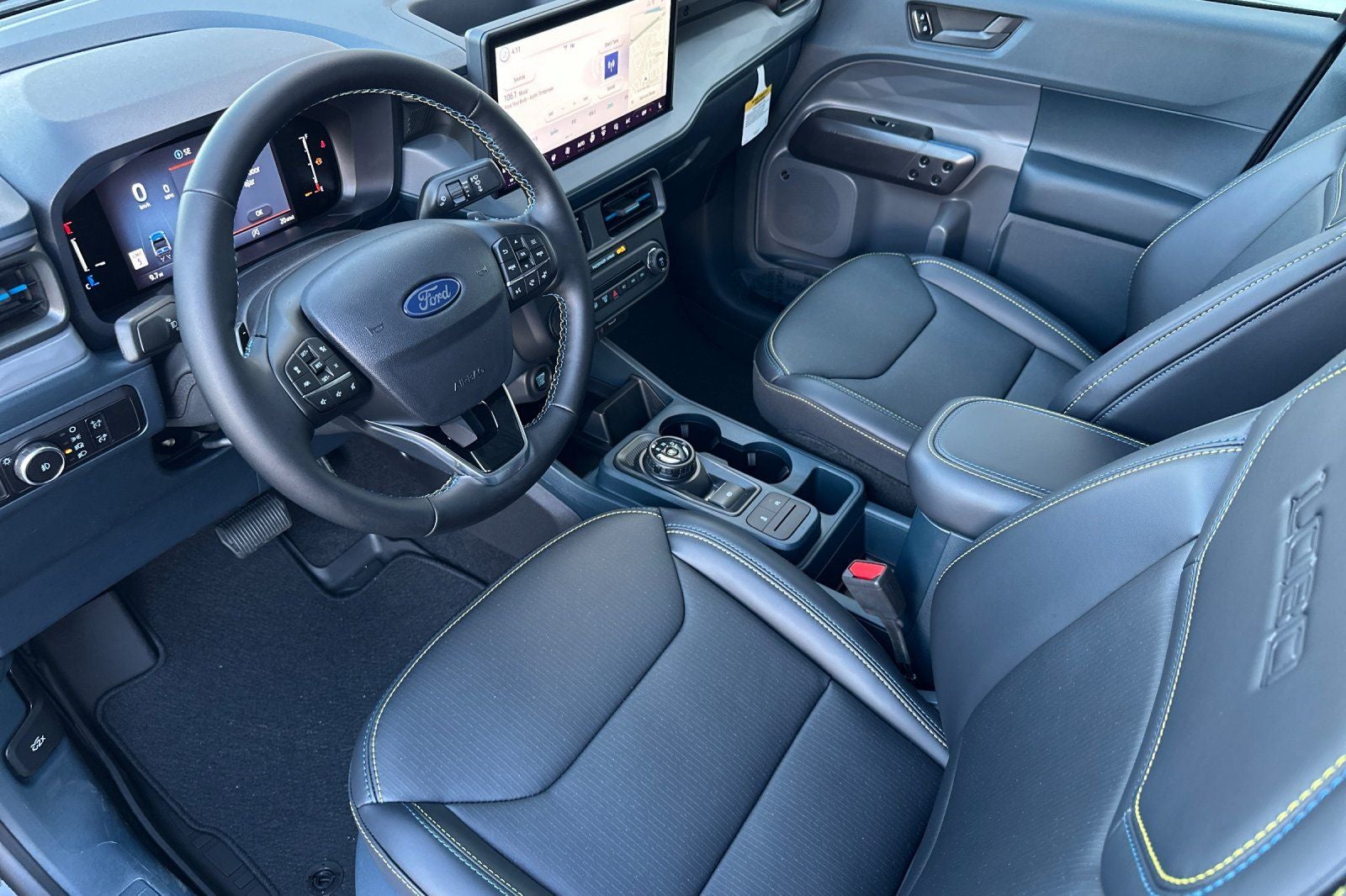 2026 Ford Maverick Lobo High