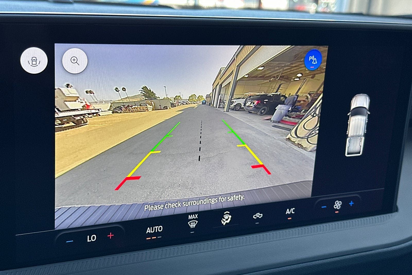 2025 Ford Maverick Lobo Standard