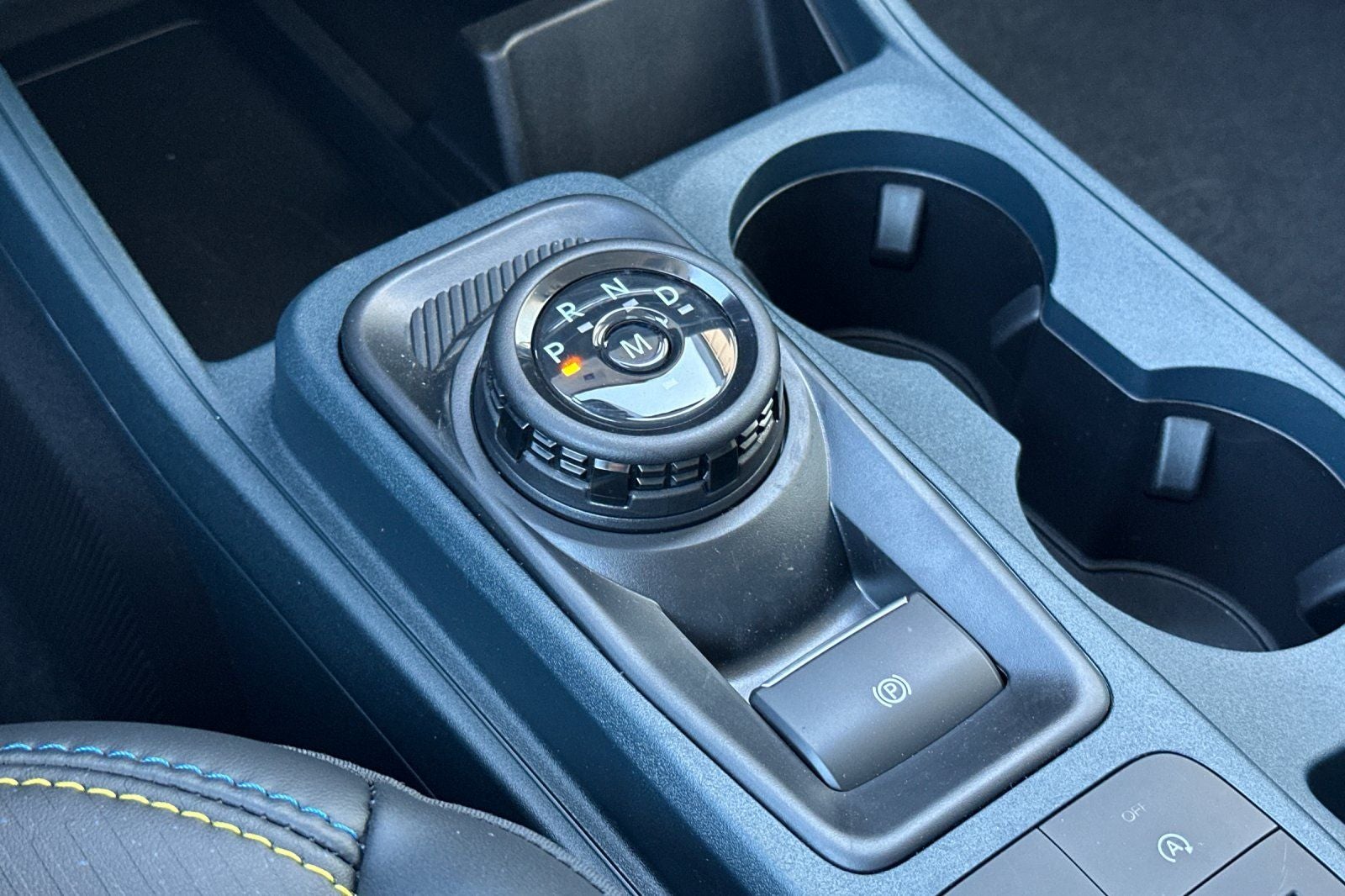 2025 Ford Maverick Lobo Standard