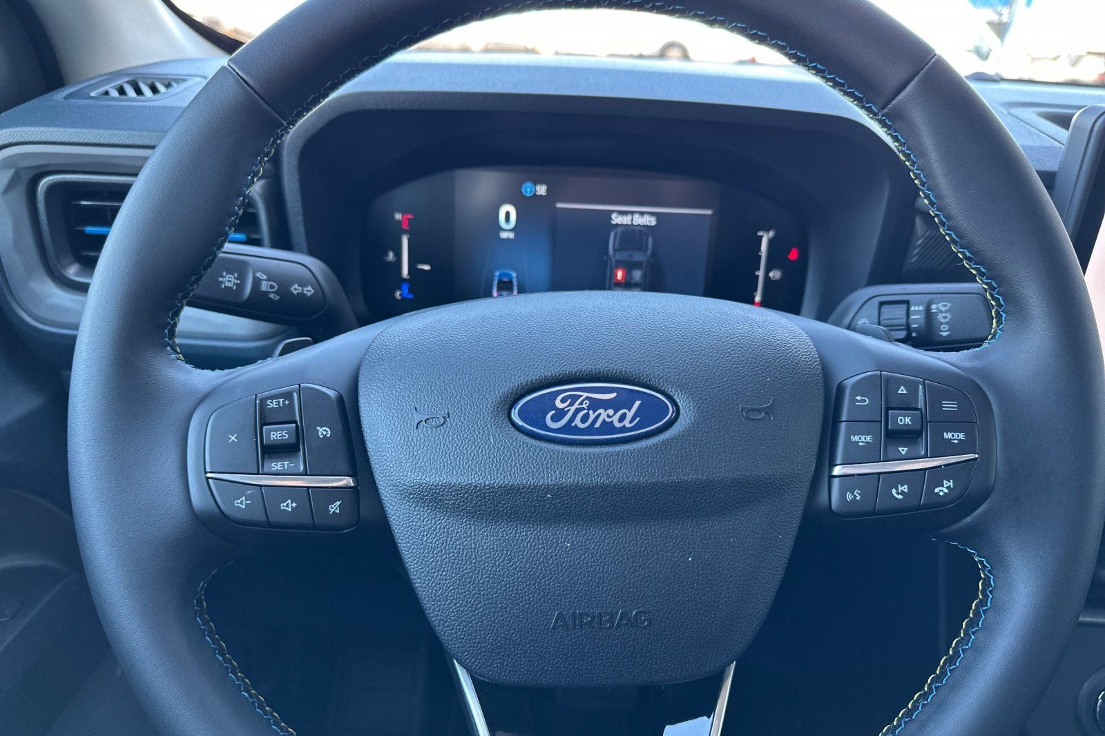 2025 Ford Maverick Lobo Standard