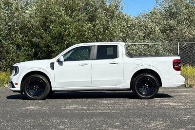2025 Ford Maverick Lobo Standard