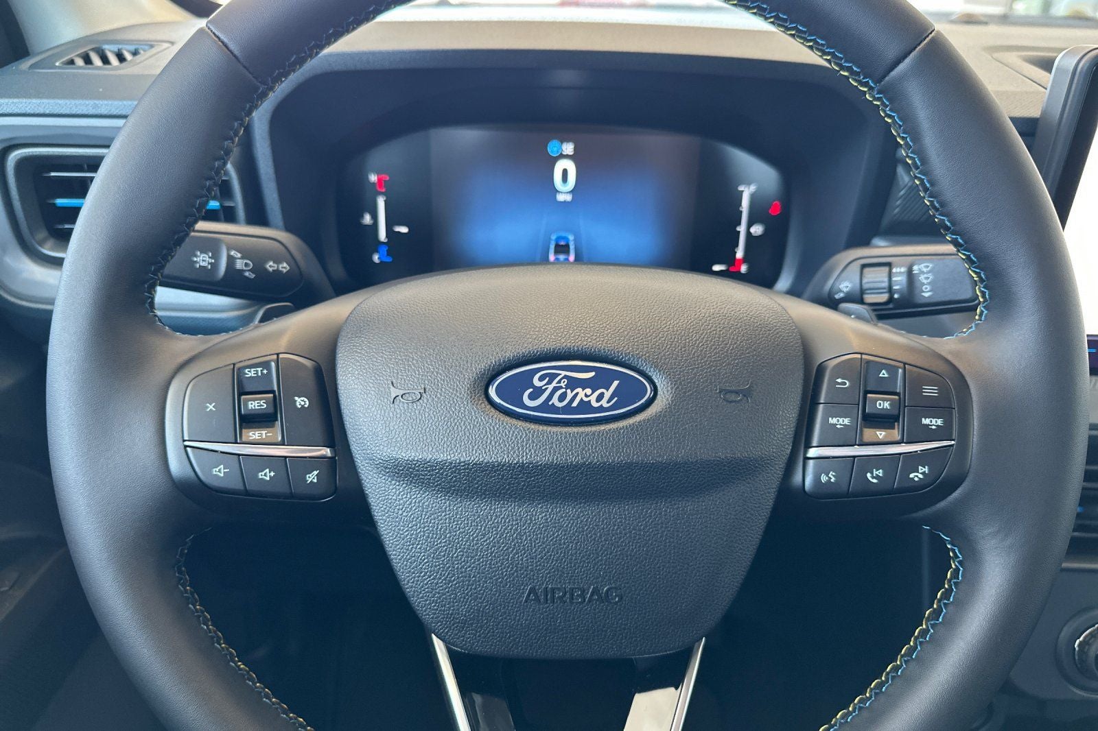 2025 Ford Maverick Lobo Standard