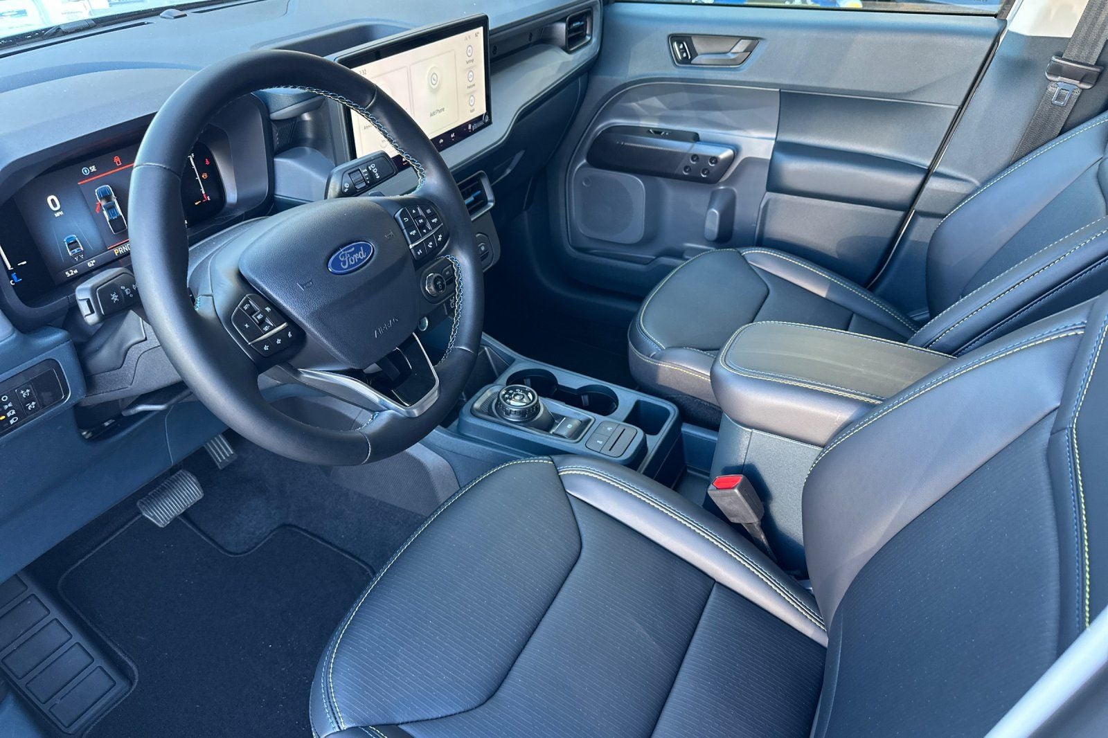 2026 Ford Maverick Lobo Standard