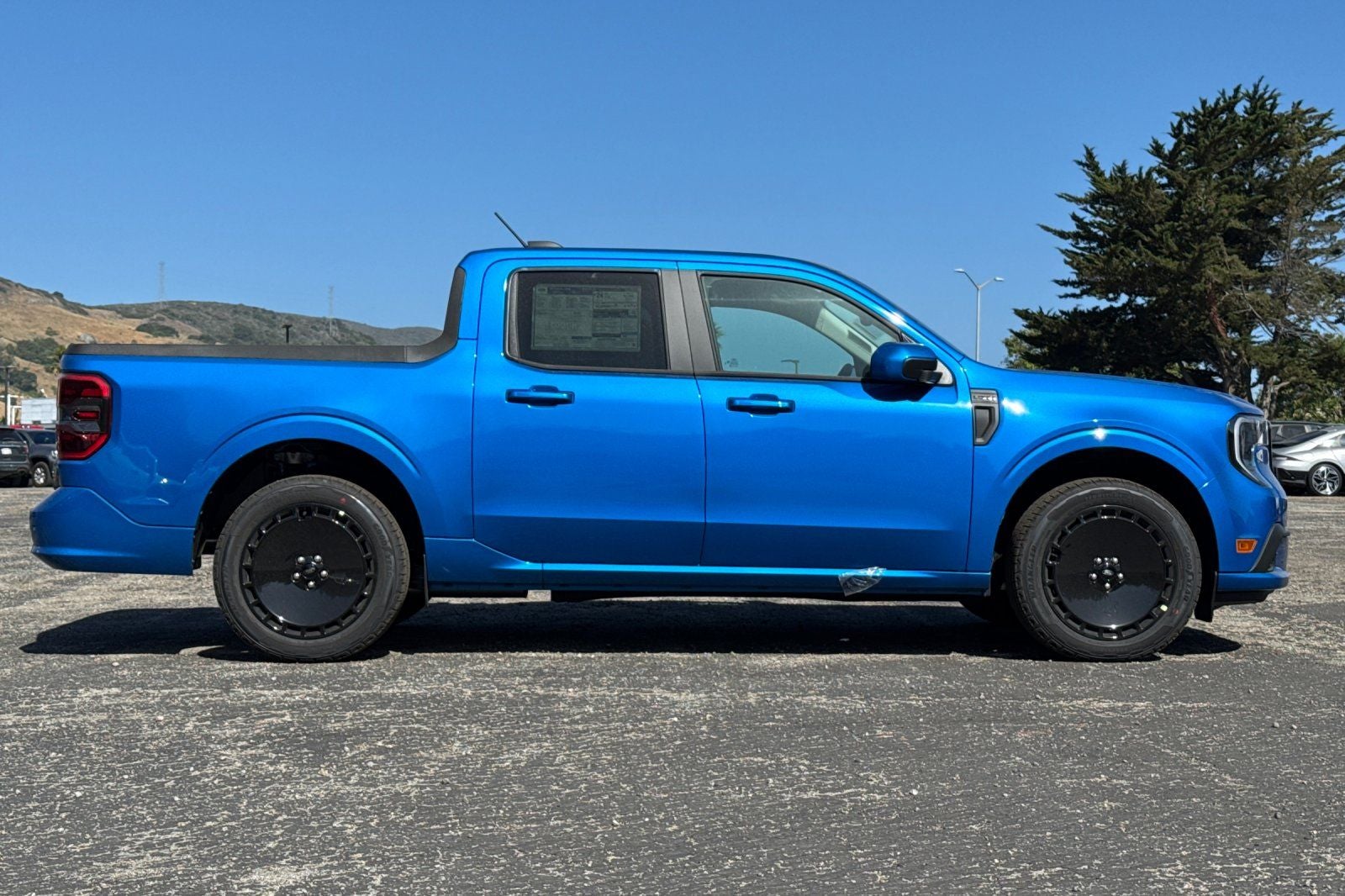 2025 Ford Maverick Lobo Standard