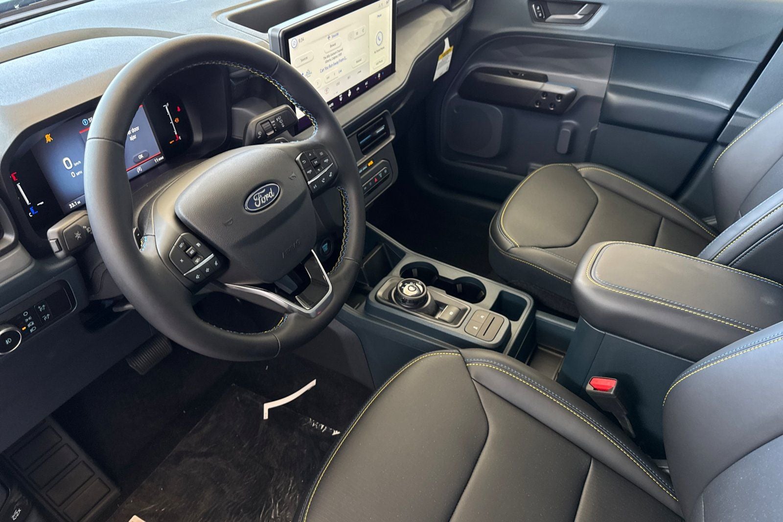 2025 Ford Maverick Lobo Standard