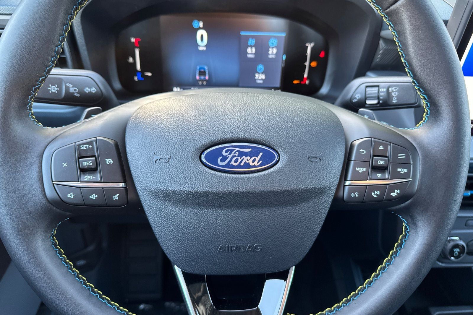 2025 Ford Maverick Lobo Standard