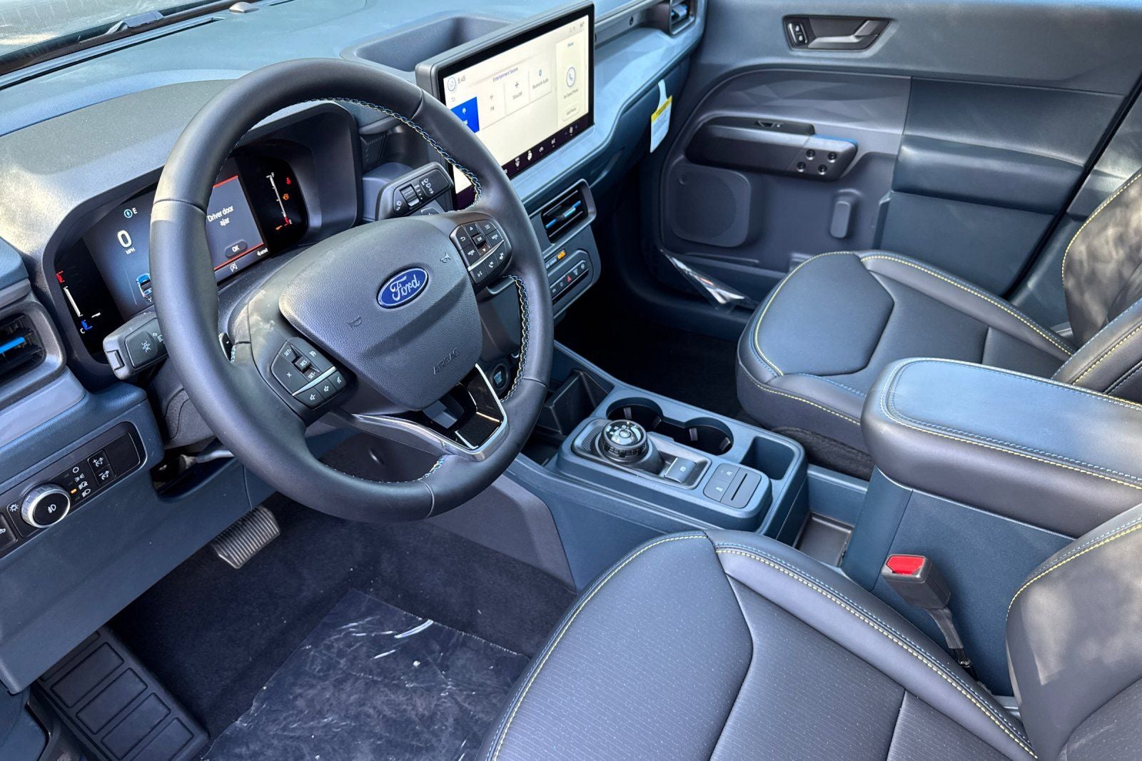 2025 Ford Maverick Lobo Standard