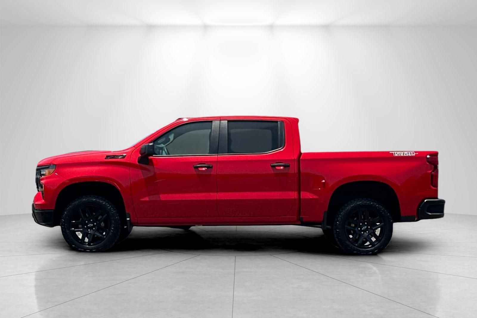 2023 Chevrolet Silverado 1500 Custom Trail Boss