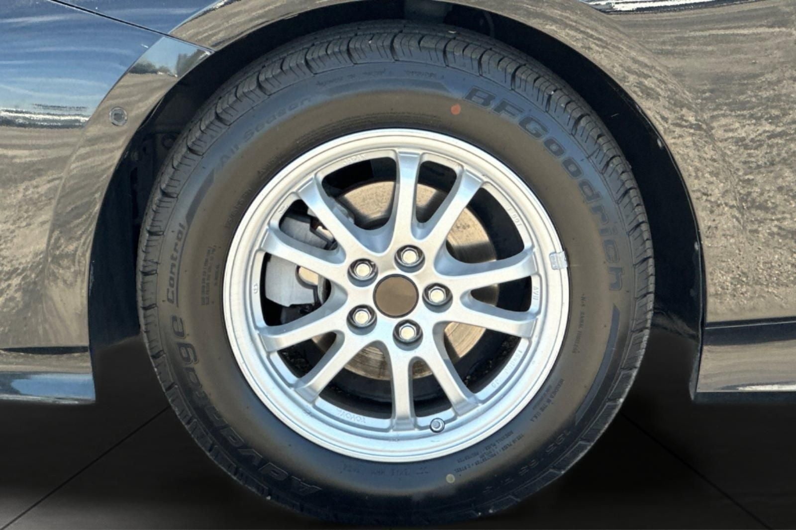 2017 Toyota Prius Two