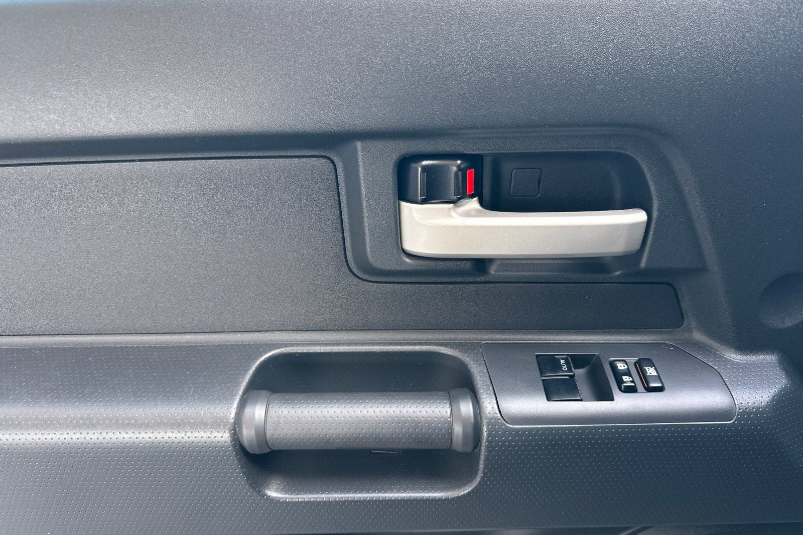 2014 Toyota FJ Cruiser Base