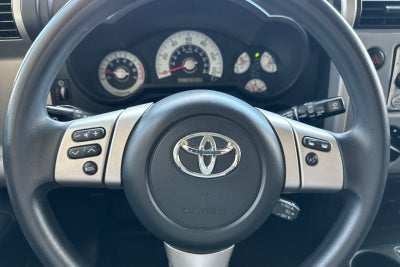 2014 Toyota FJ Cruiser Base