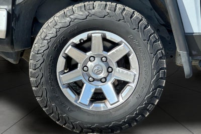 2014 Toyota FJ Cruiser Base