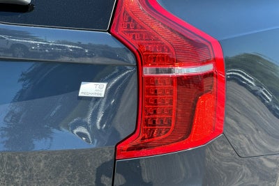 2022 Volvo XC90 Recharge Plug-In Hybrid T8 Inscription 7 Passenger