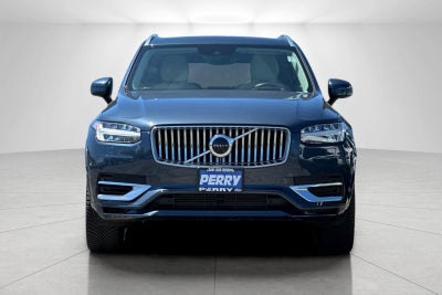 2022 Volvo XC90 Recharge Plug-In Hybrid T8 Inscription 7 Passenger