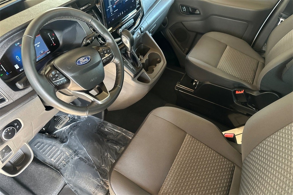 2026 Ford Transit-350 XLT