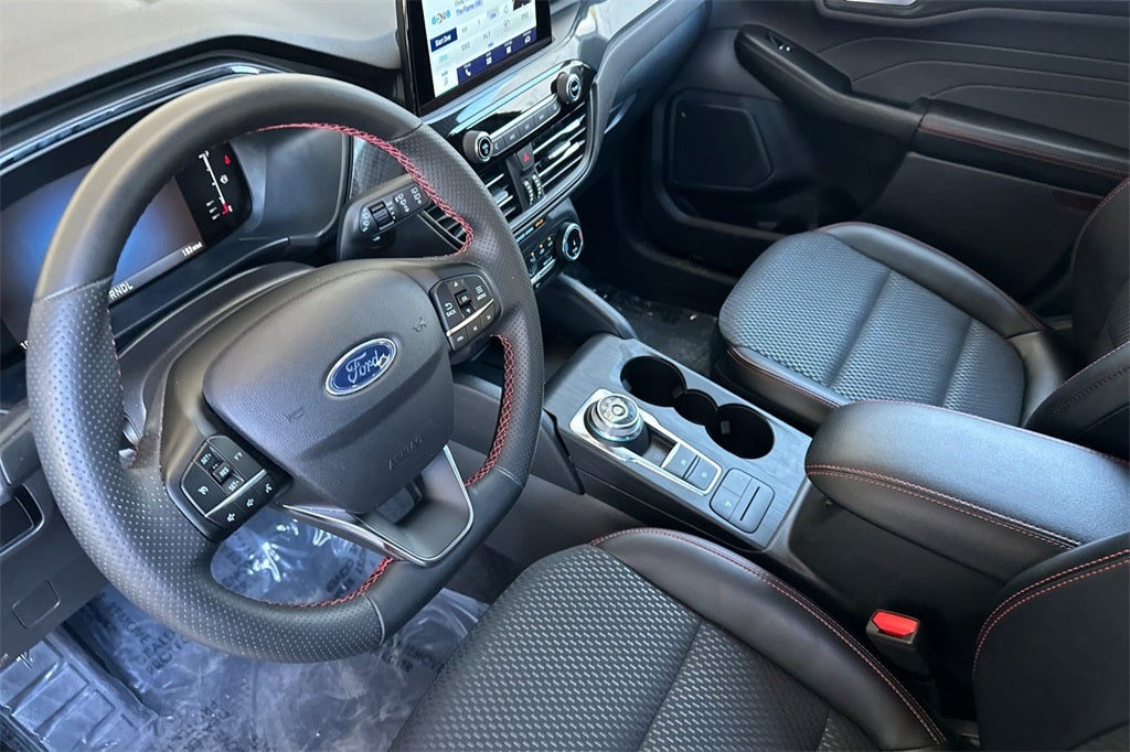 2024 Ford Escape Hybrid ST-Line