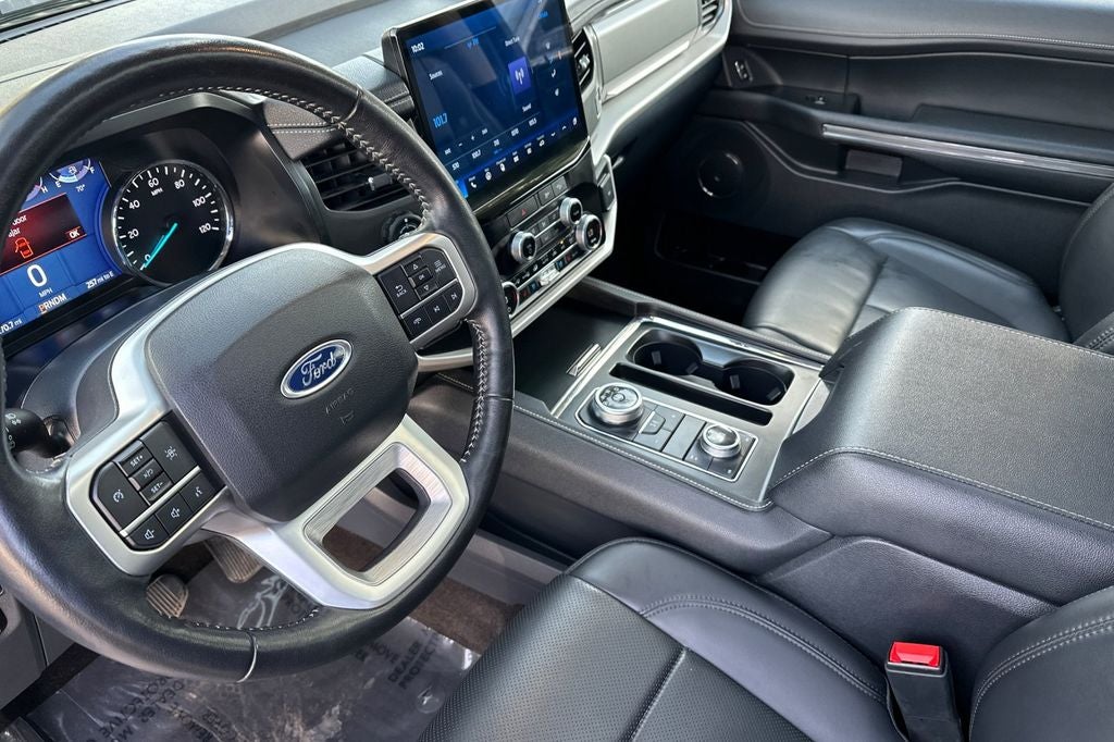 2022 Ford Expedition Max XLT