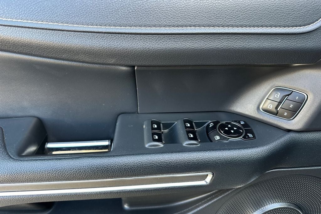 2022 Ford Expedition Max XLT