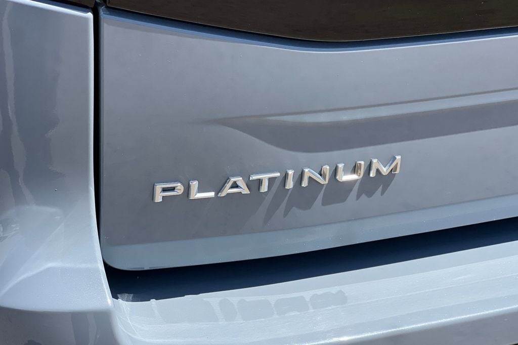 2025 Ford Expedition Platinum