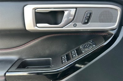 2024 Ford Explorer ST-Line
