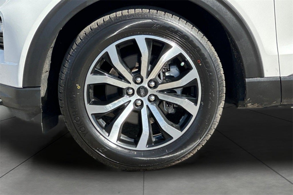 2024 Ford Explorer ST-Line