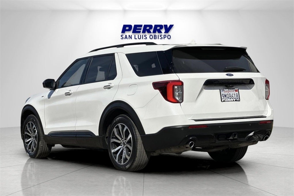 2024 Ford Explorer ST-Line