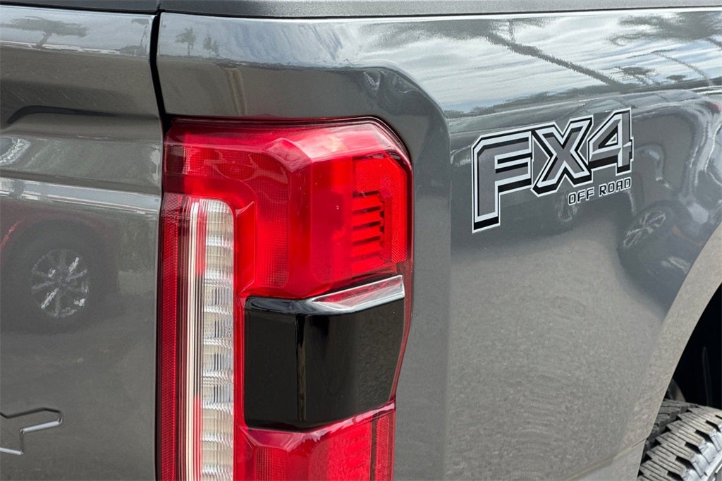 2025 Ford F-250SD Lariat