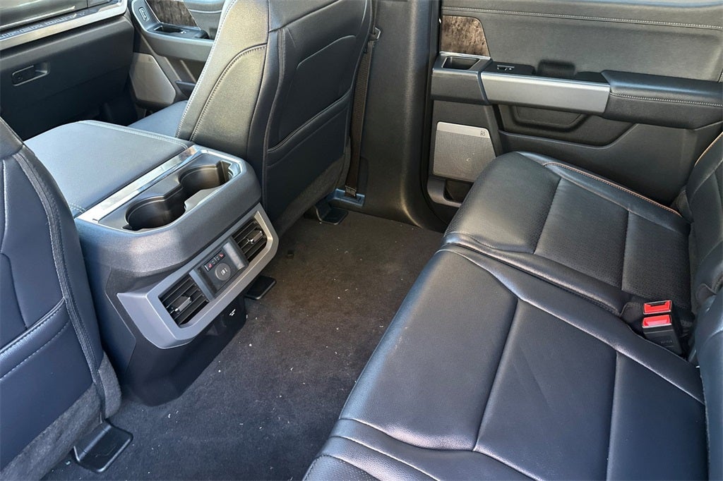 2025 Ford F-250SD Lariat