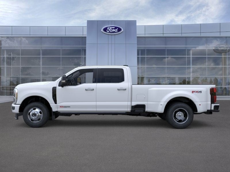 2026 Ford F-350SD Platinum DRW