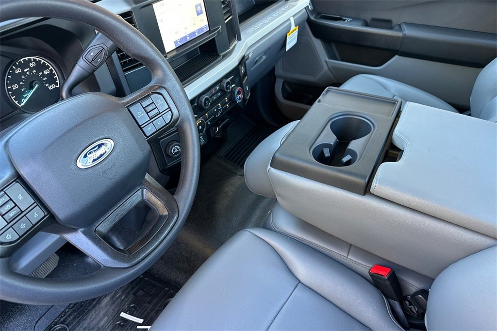 2025 Ford F-250SD XL