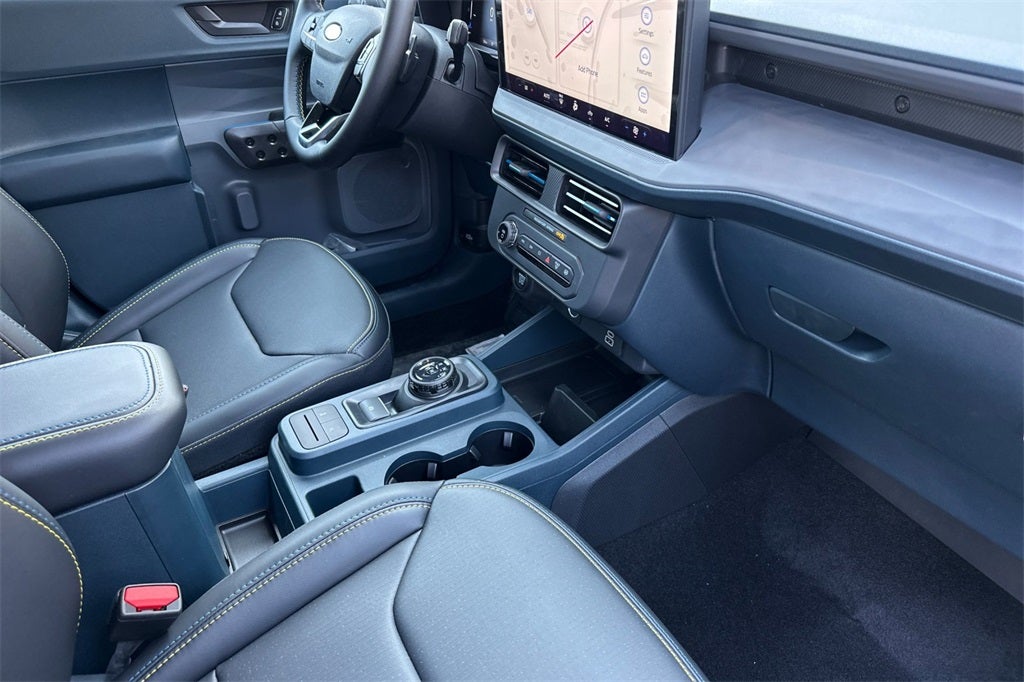 2025 Ford Maverick Lobo Standard