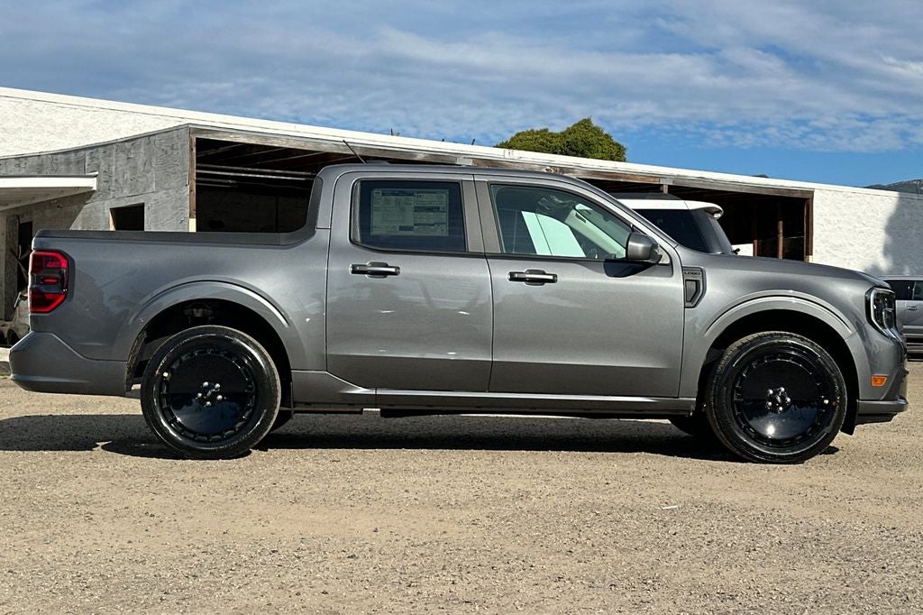 2026 Ford Maverick Lobo Standard