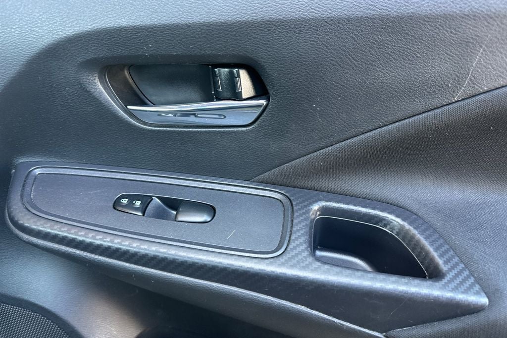 2021 Nissan Versa 1.6 SV